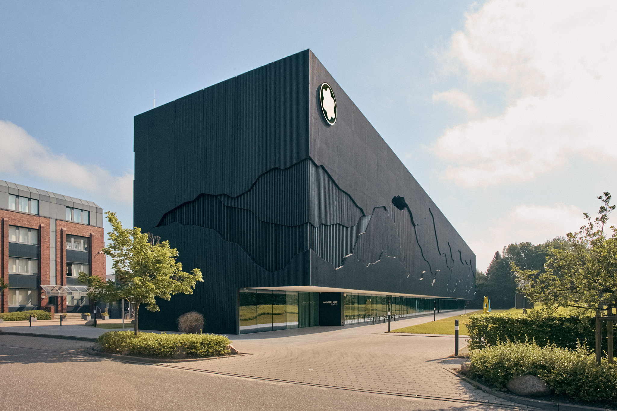 Montblanc-Haus - Die Hamburg-Lotsen